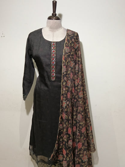 OFFER SALES TOP AND  BOTTOM  -  IHA 35622