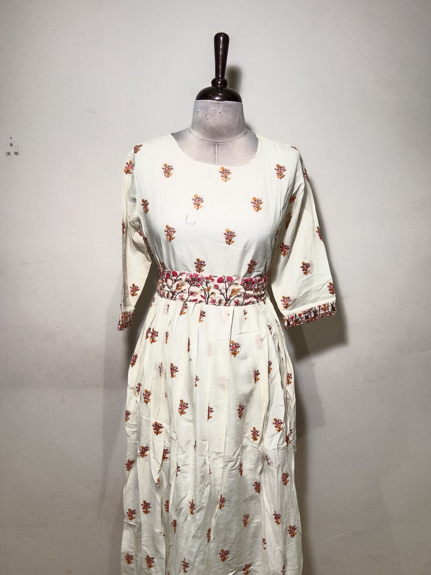 OFFER SALES TOP'S-  IHA 34857