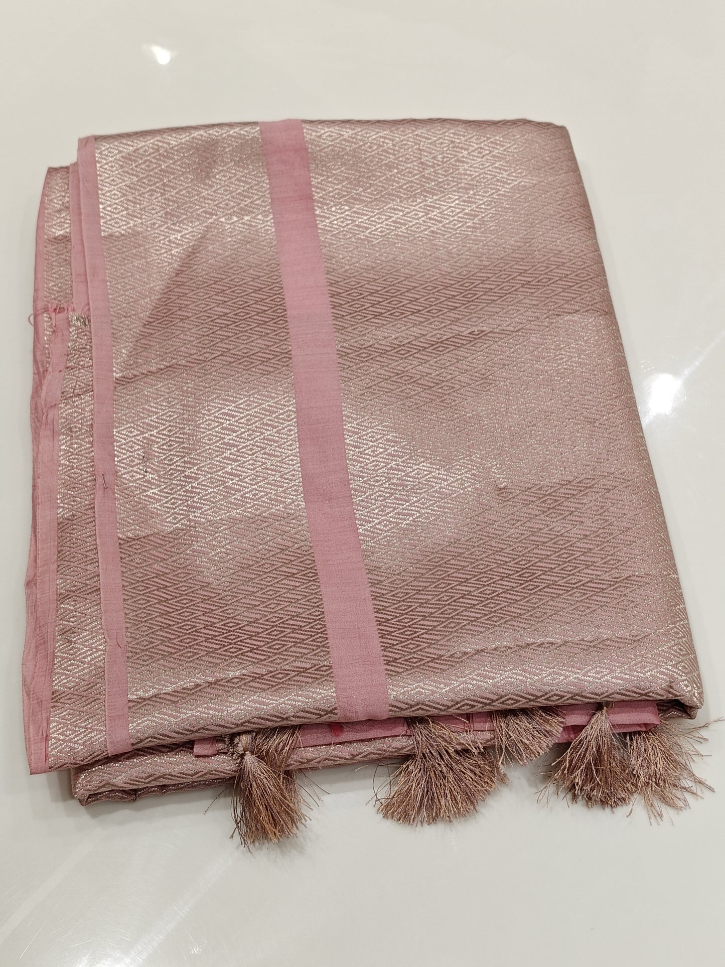 OFFER SALES SAREES - IHA 27529