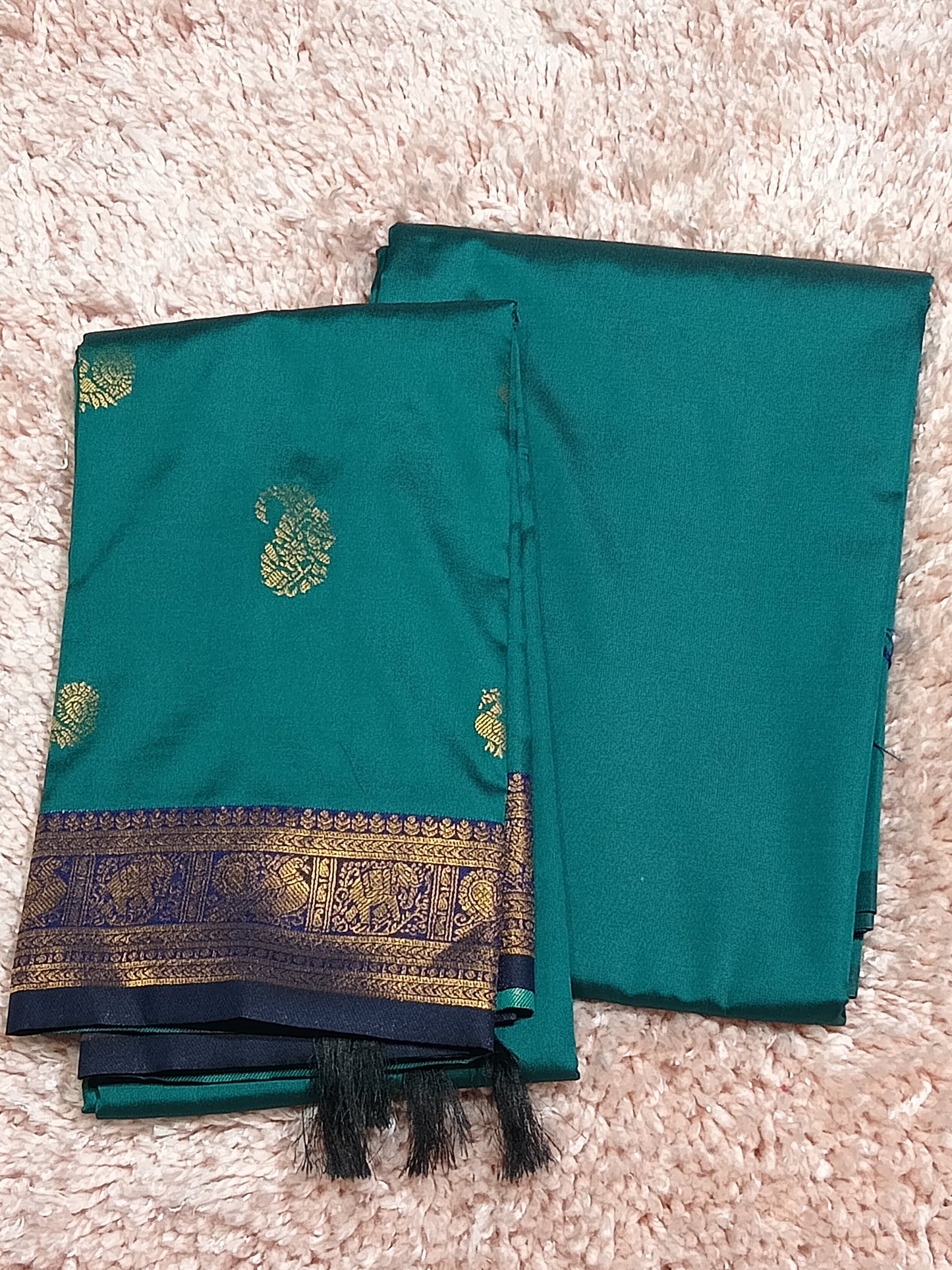 OFFER SALES UNSTITCHED SALWAR SUITS -  IHA 34607