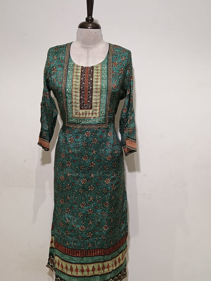 OFFER SALES READY TO WEAR SETS  -  IHA 35622