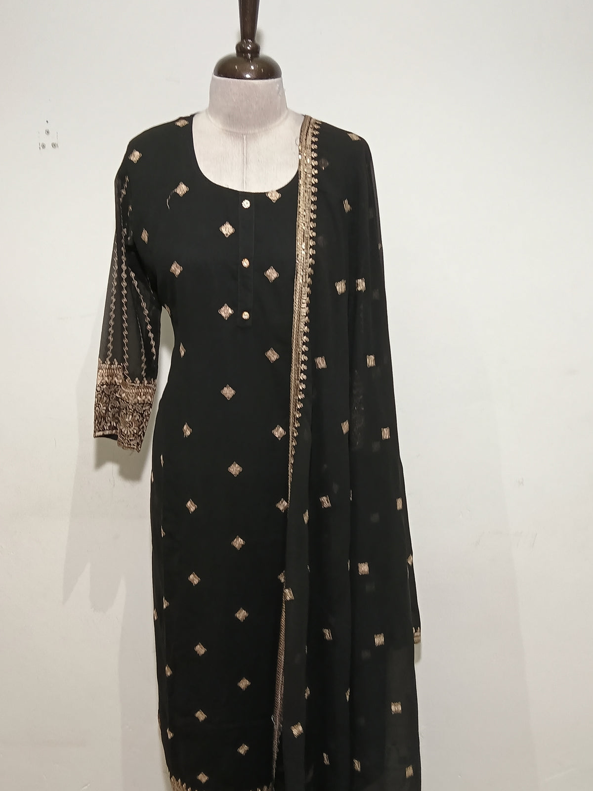 OFFER SALES TOP AND  BOTTOM  -  IHA 35622