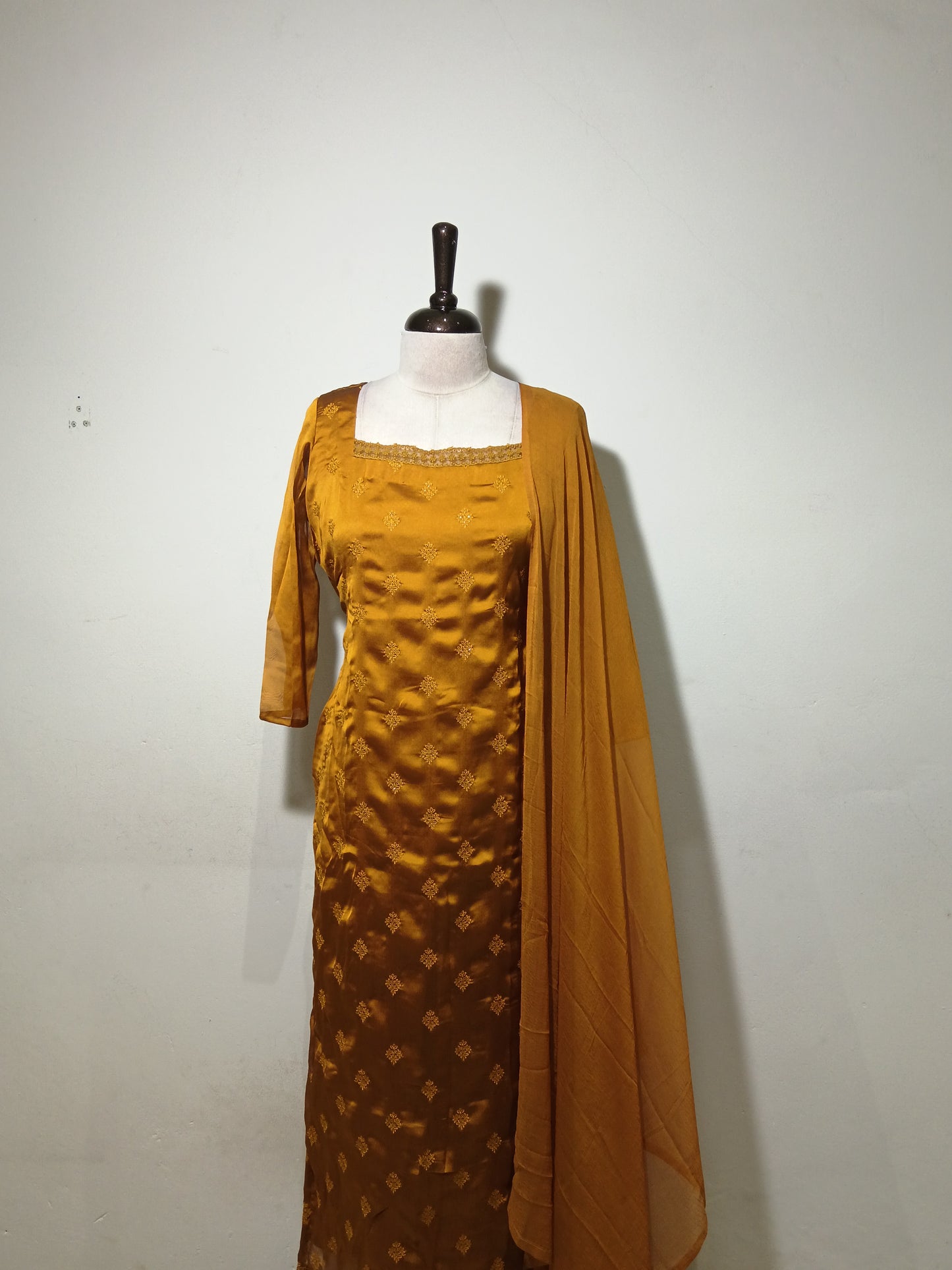 OFFER SALES TOP AND  BOTTOM  -  IHA 34838