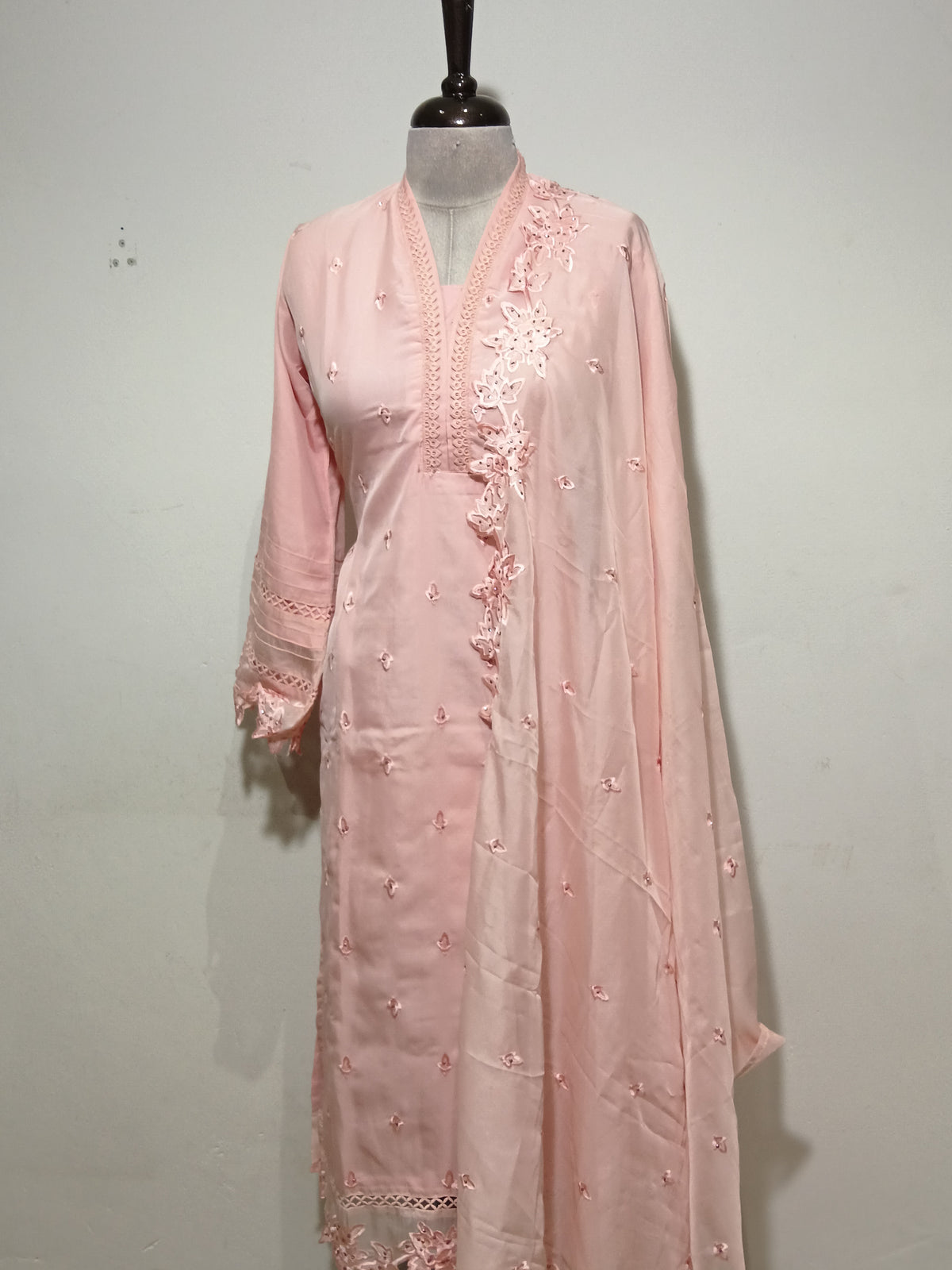 OFFER SALES TOP AND  BOTTOM  -  IHA 35622