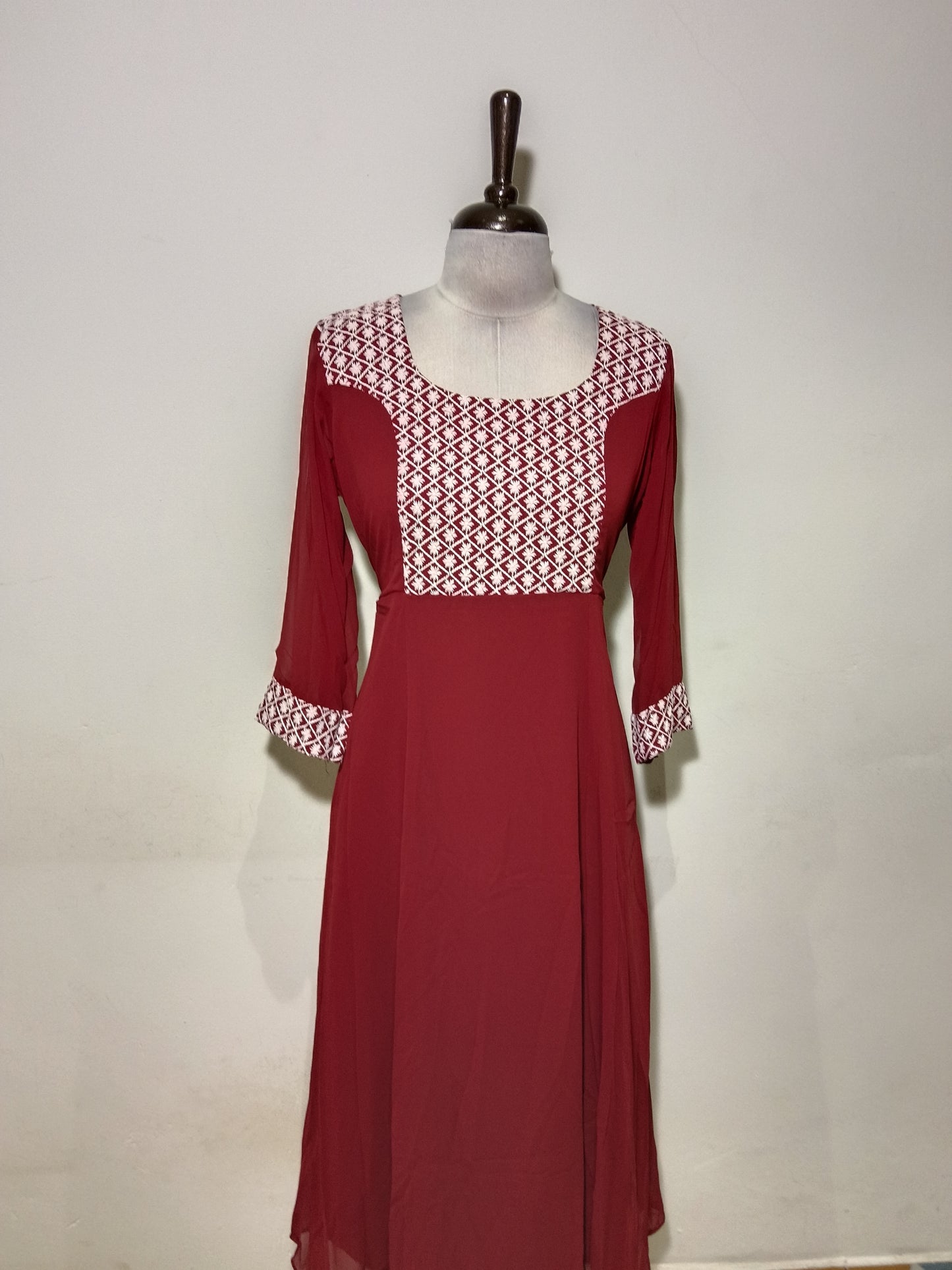 OFFER SALES TOP'S -  IHA 34902
