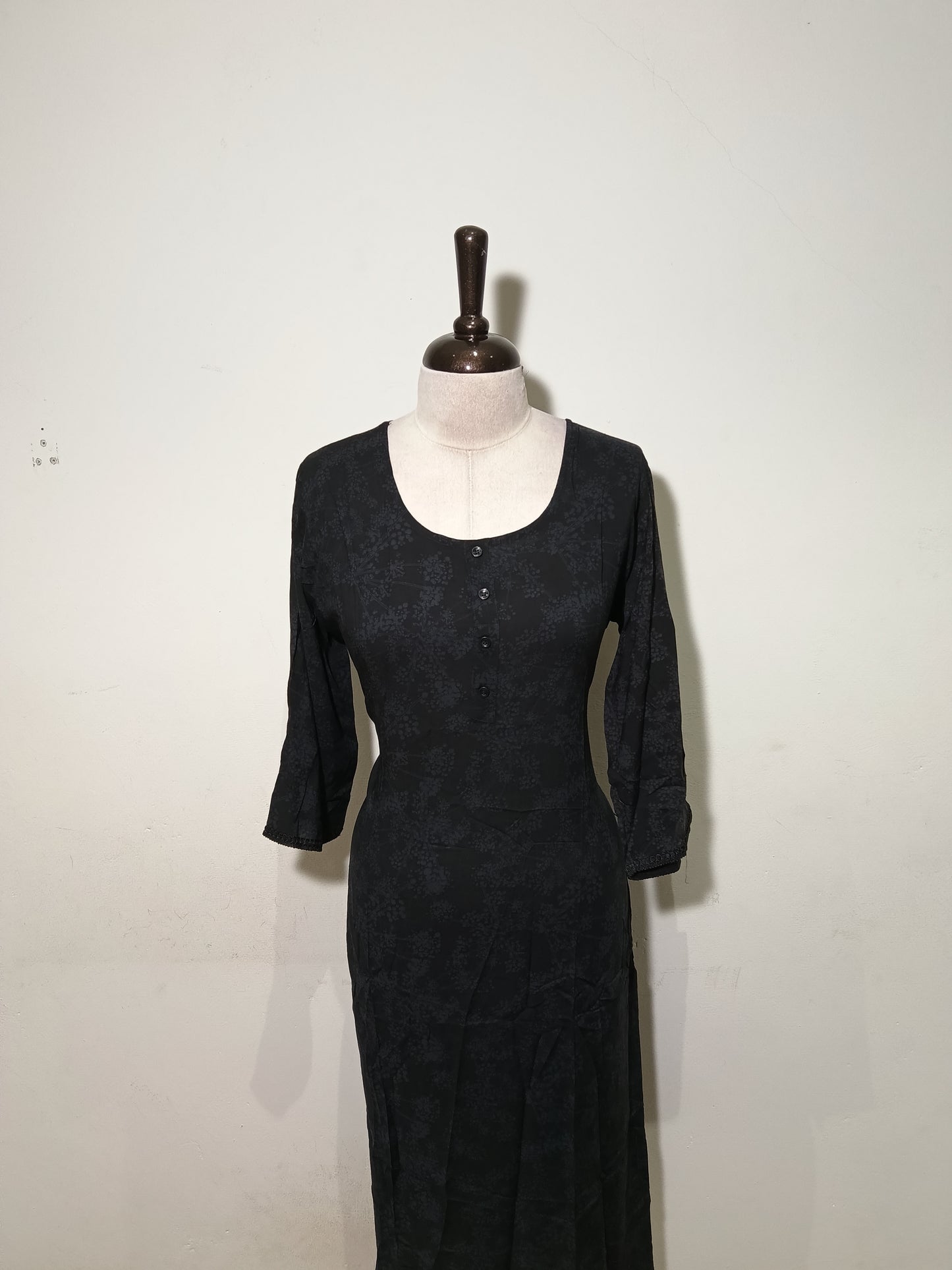 OFFER SALES TOP'S-  IHA 35109