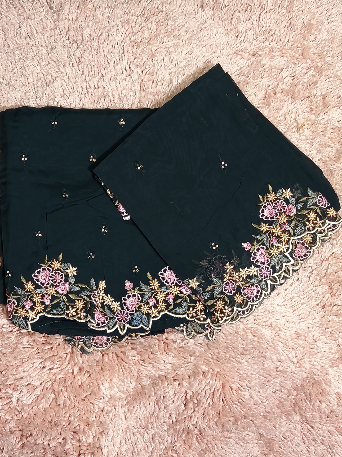 OFFER SALES UNSTITCHED SALWAR SUITS -  IHA 34779