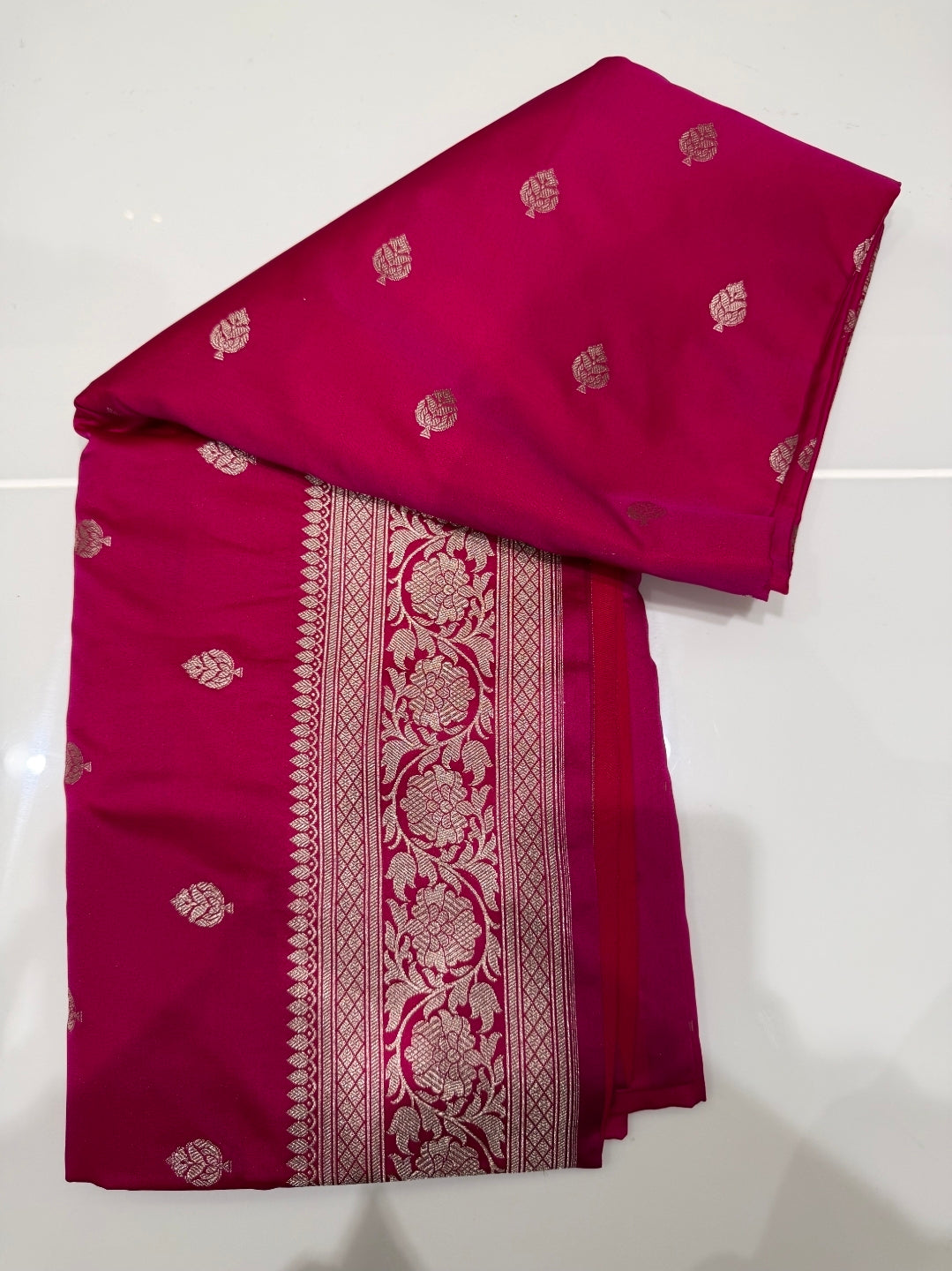 DESIGNER BANARASI SAREES - IHA 30856