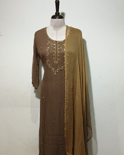 OFFER SALES TOP AND  BOTTOM  -  IHA 35622