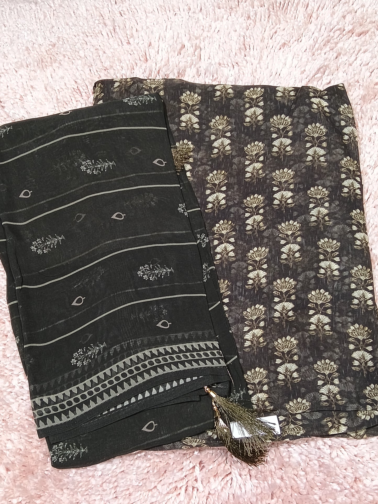 OFFER SALES UNSTITCHED SALWAR SUITS -  IHA 34633