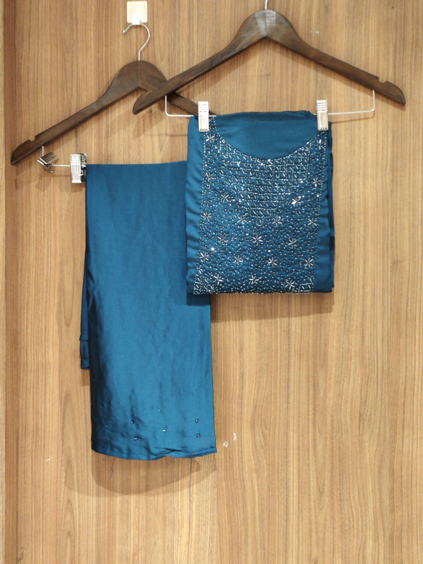 OFFER SALES UNSTITCHED SALWAR SUITS - IHA 27369