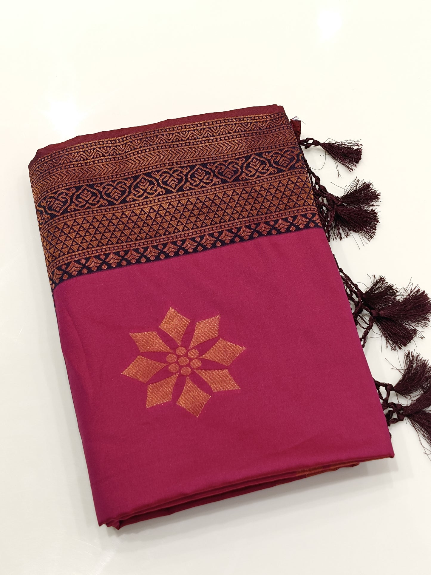 OFFER SALES SAREES - IHA 27529
