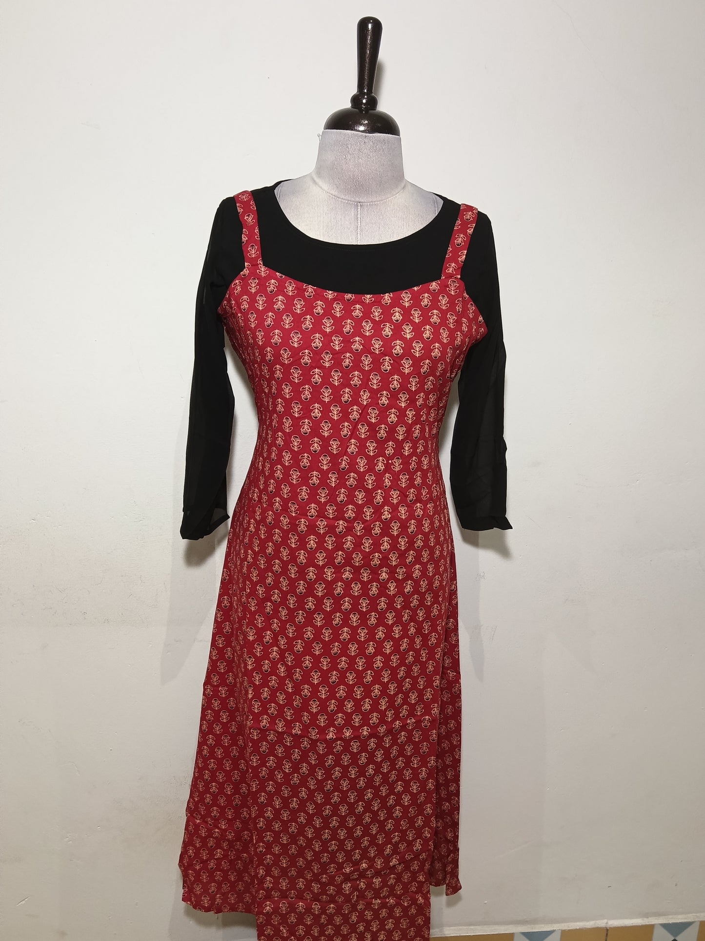 OFFER SALES TOP'S -  IHA 34902