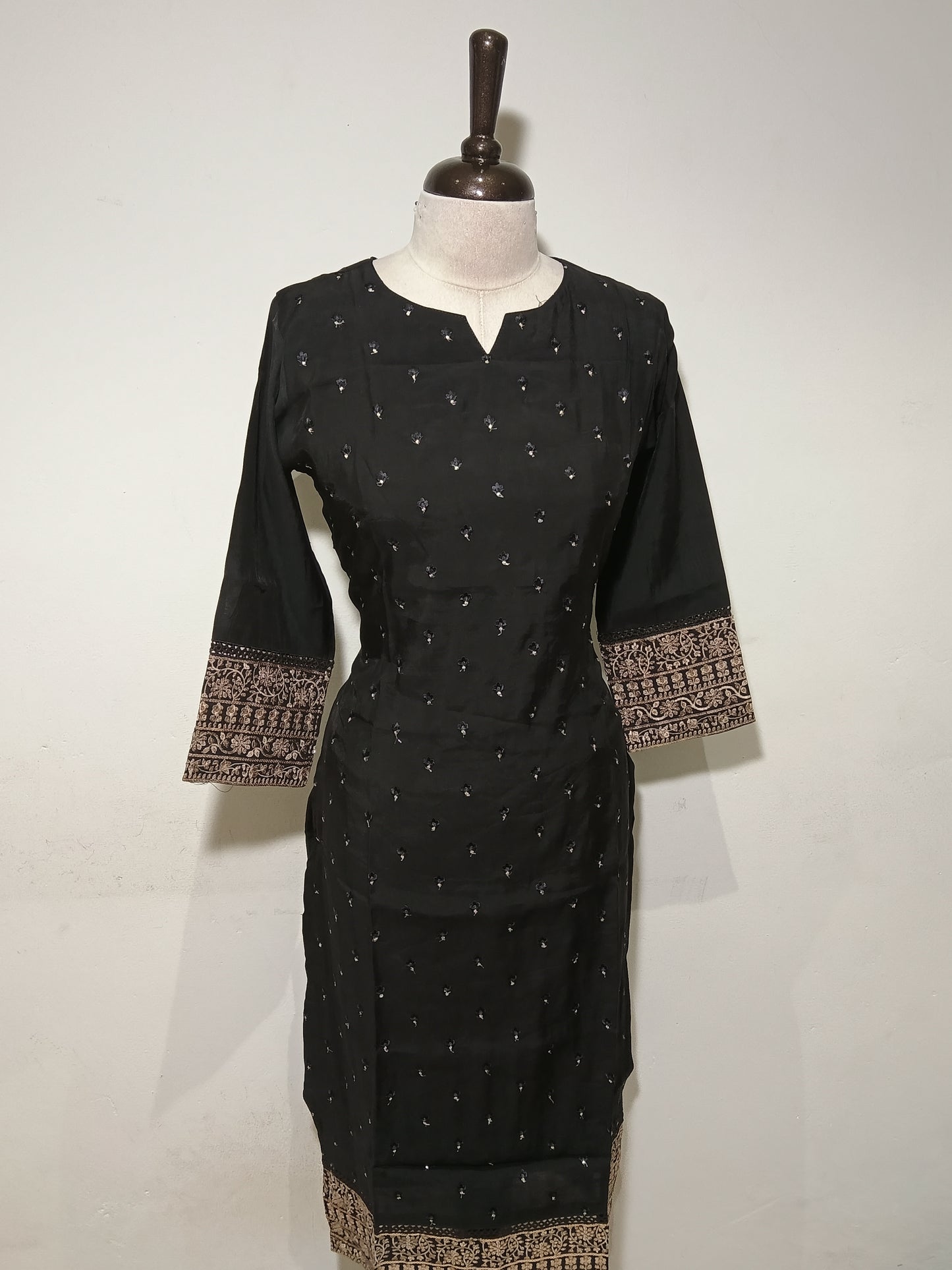 OFFER SALES TOP'S-  IHA 34796
