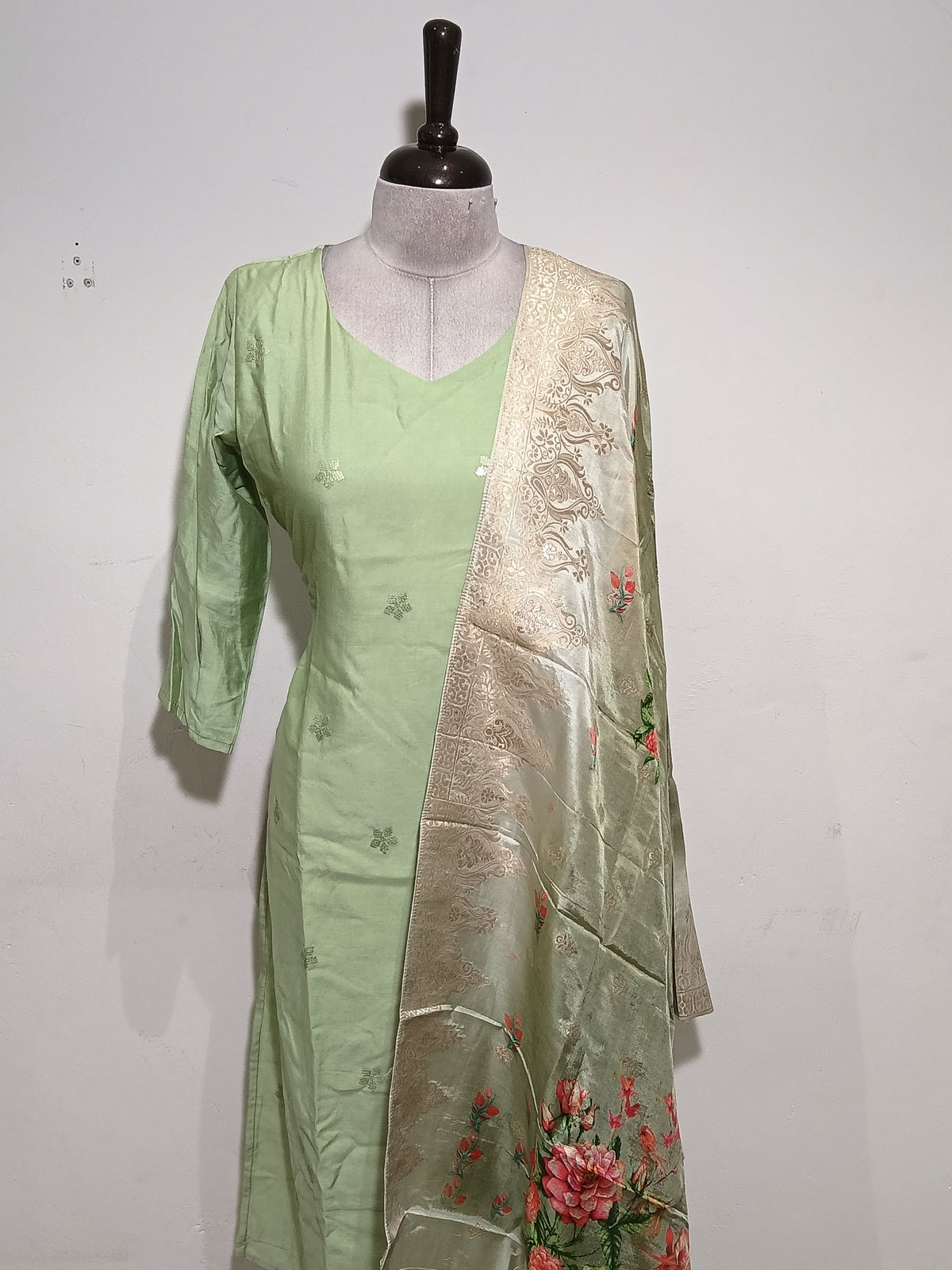 OFFER SALES TOP AND  BOTTOM  -  IHA 35622