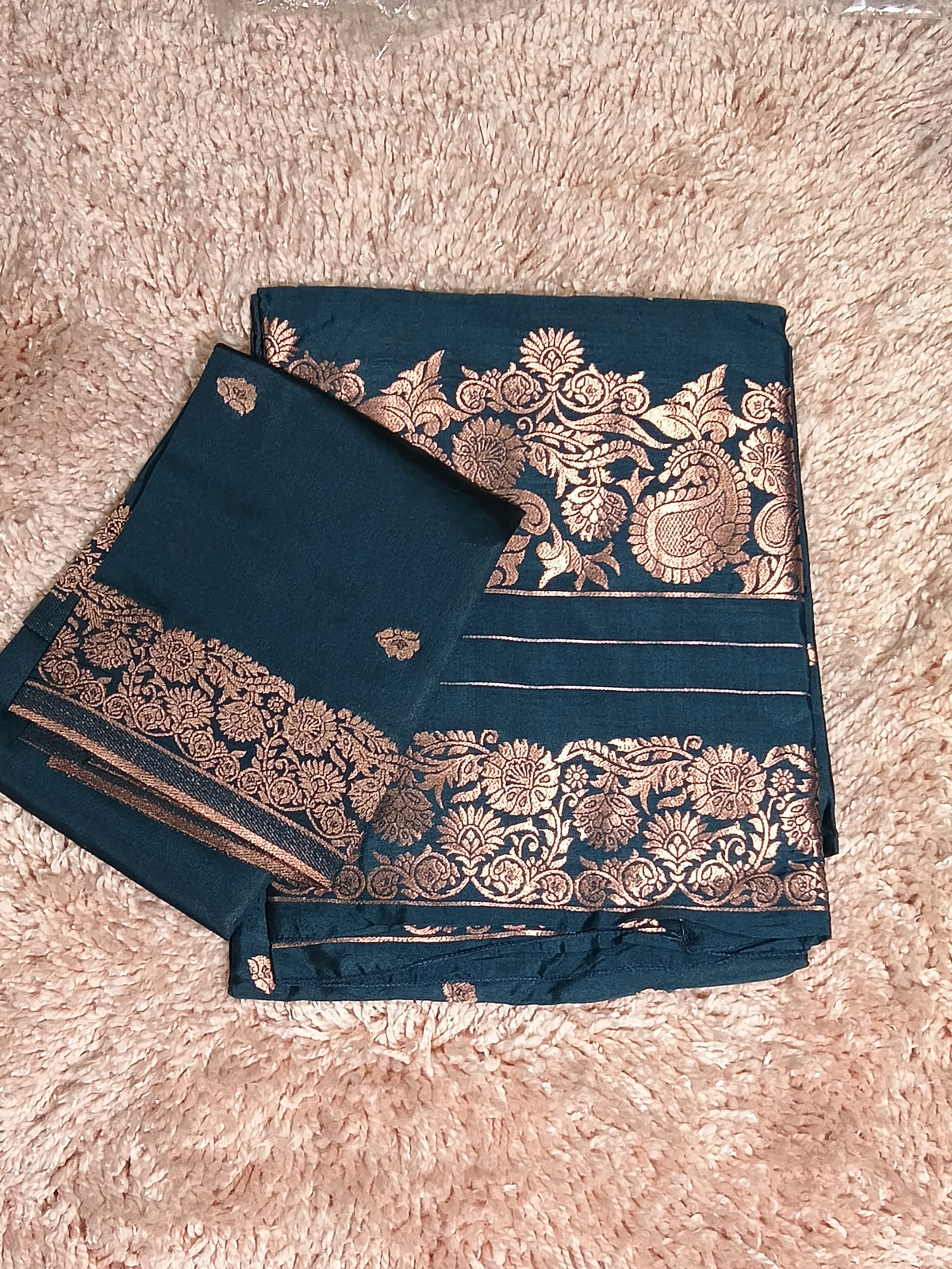 OFFER SALES UNSTITCHED SALWAR SUITS -  IHA 35117