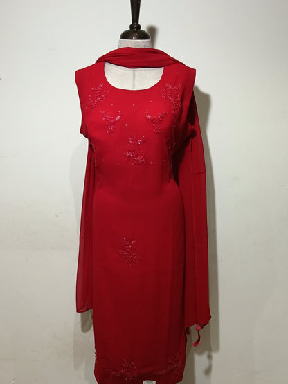 OFFER SALES READY TO WEAR SETS  -  IHA 35622